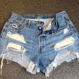 Levi's 501 Cutoff Shorts Womens 32W Blue Denim Distressed Light Wash 2.5" Inseam